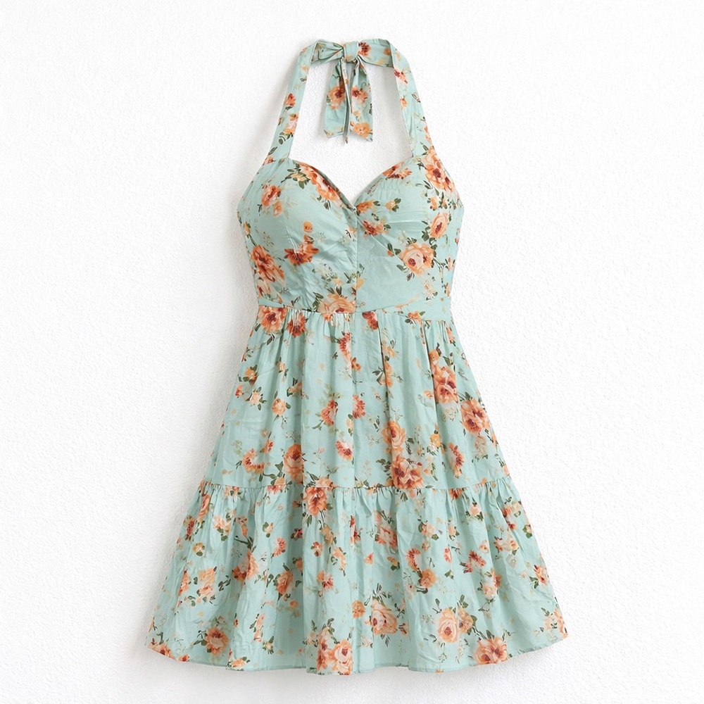NWT No Boundaries Mint Floral halter dress‎ - Juniors Medium